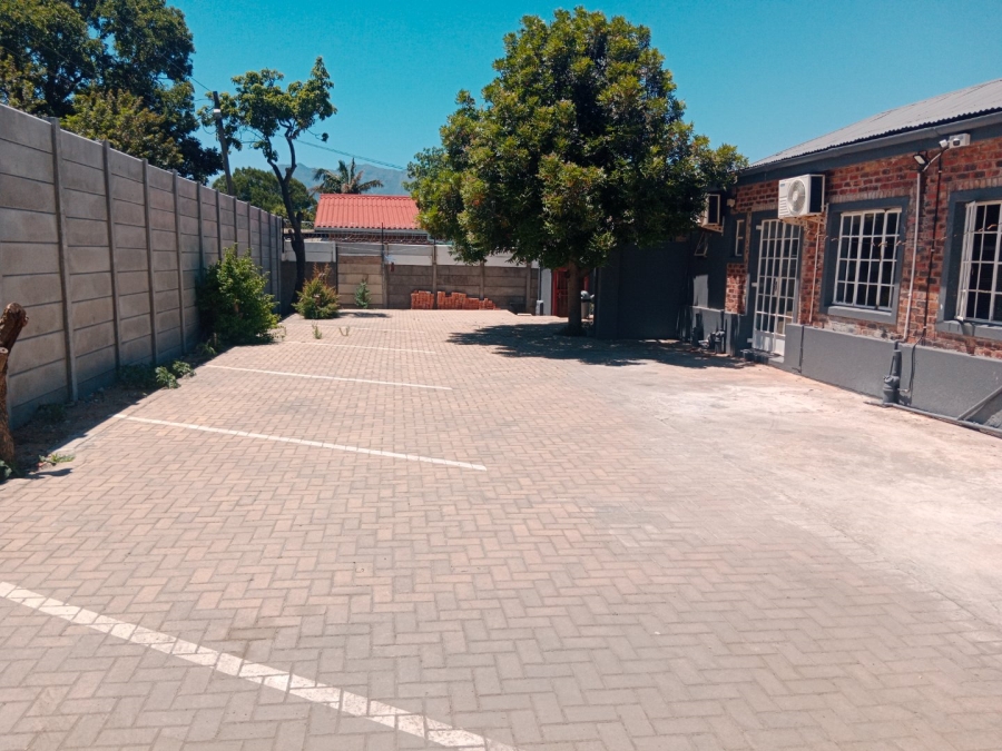 To Let commercial Property for Rent in Groenvlei Western Cape